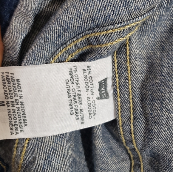 Levi's Jeans Jacket, Women, - Picture 9 of 9